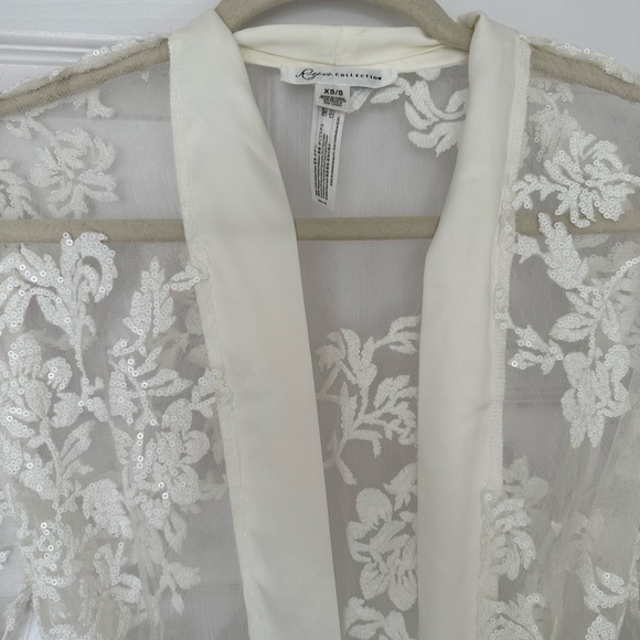 Bridal Robe - Picture 5 of 8